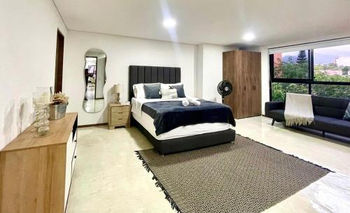 44 Laureles I Medellín - Modern Loft - Céntrico y excelente ubicación - image 2