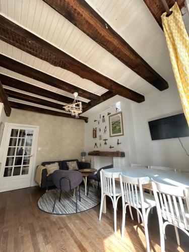 Iekārtas, Appartement de charme du 16ème siècle (Appartement de charme du 16eme siecle) in Thauvenay
