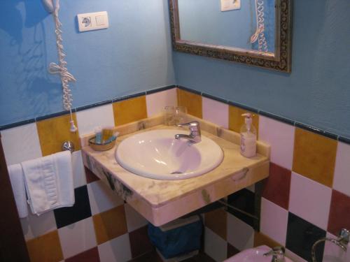 Hostal El Cascapenas de la Alpujarra Pitres Spain