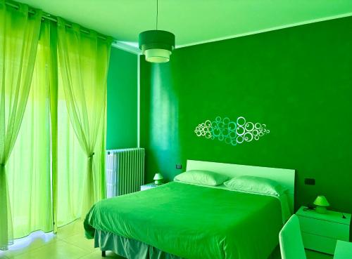 Color House Malpensa B&B