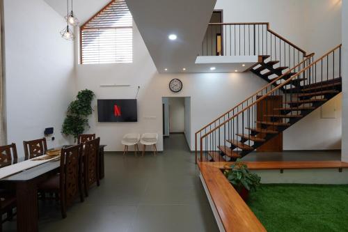 Verdant Courtyard, 3BHK, Near IIM, NITC in Puduppadi