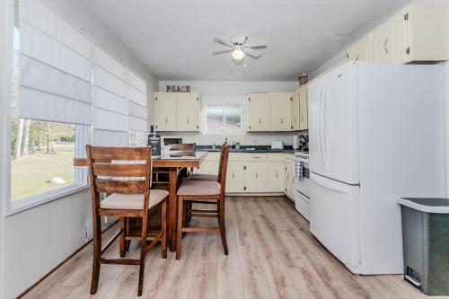 Létesítmények, Affordable Sauble Beach Getaway in Sauble Beach (ON)