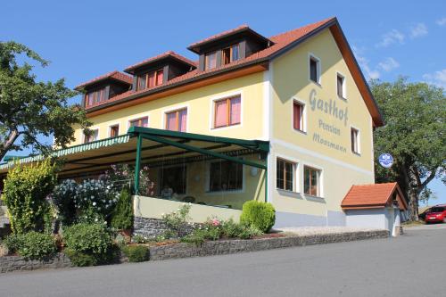 Gasthof zum Moosmann - Familie Pachernigg in Arnfels, Österreich