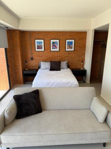 Stylish New Loft in Financial Zone and Downtown near Hospital Mexico Americano