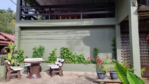 Giardino, Country View Inn in Sungai Lembing