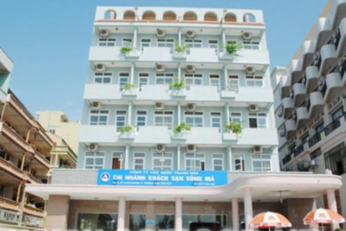Khách Sạn Sông Mã Sầm Sơn - 숙소 외관