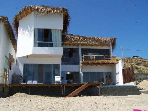 Casa de Playa Luna Marina