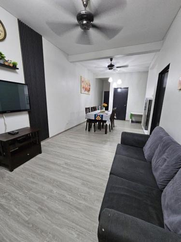 Hazmi Family Homestay, Islamic Home in Melaka