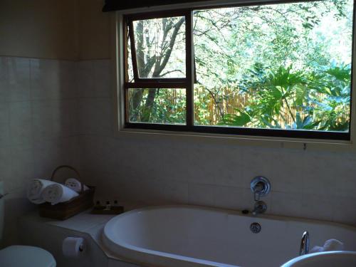Tsitsikhaya Lodge Room Type - Cottage with Garden View