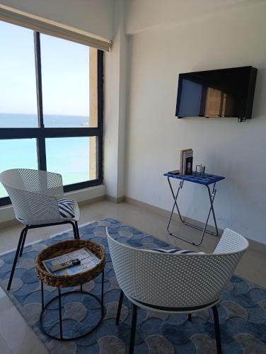 Shared lounge/TV area, Estudio con Increible VISTA AL MAR de 1 a 4 huespedes in Margarita Island