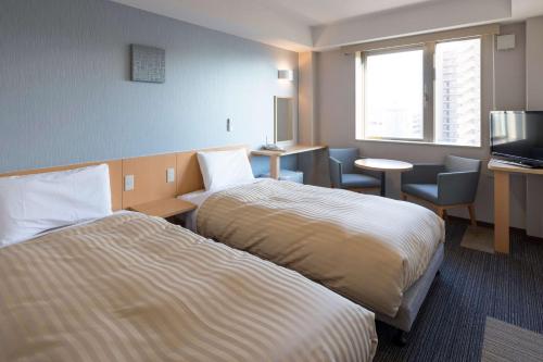 Twin Room - Non-Smoking