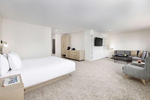 The Pell, Part of JdV by Hyatt in Middletown, USA