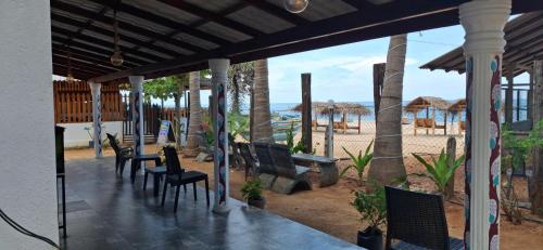 Hotel Angel Inn Beach in 트링코말리