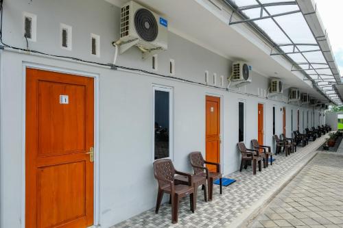 Exterior view, RedDoorz Syariah @ Joa Homestay Godean Sleman Yogyakarta &nbsp; &nbsp; in Godean