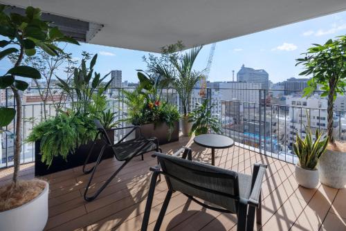 Suite with Terrace & View  Bath - 10 Floor with Lounge Access & Free Mini-Bar image 10