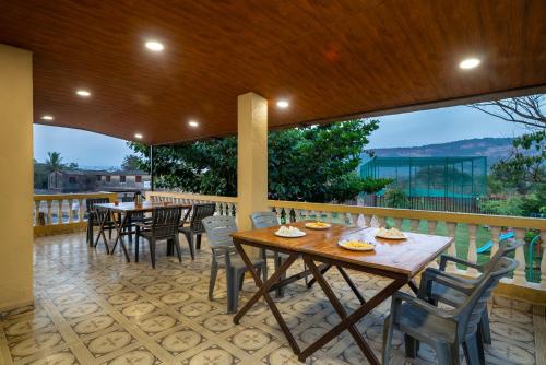 Facilities, Newly Renovated-Farm Villa -6BHK with Pool & Turf in Gold Valley