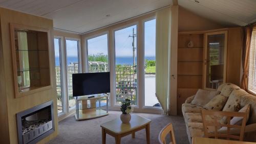 Seaside chalet in Ardmore with breathtaking views