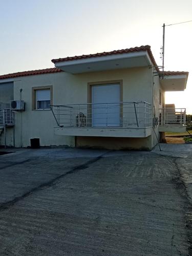 Exterior view, SL House Rental in Avdhira