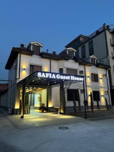 . Safia Guest House