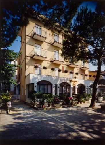 

Hotel Tonti