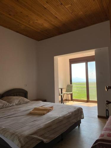 Draga`s rooms in Virpazar