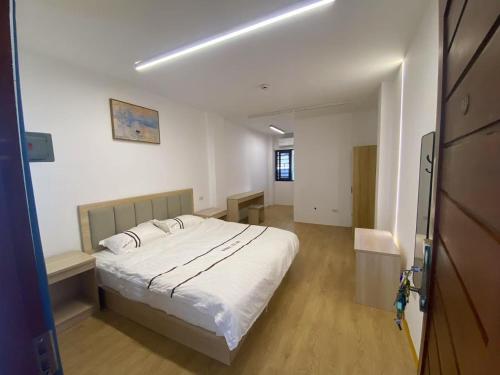 XKH APARTMENT