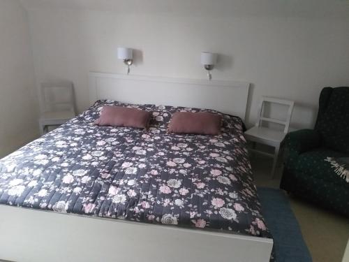 1 double bed