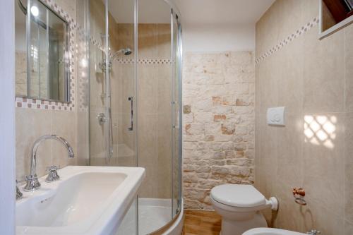 GuestHost - La Dimora di Aline - IRIS & AMBRA apartments, Conversano (Foto 5)