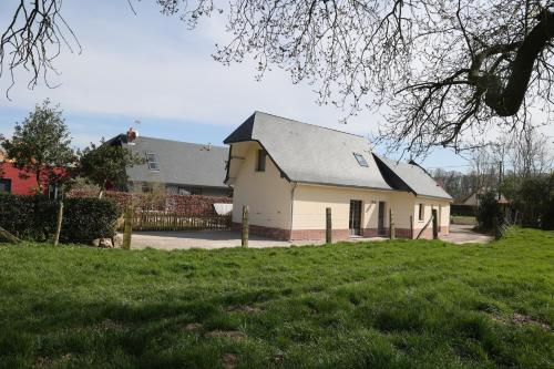 " Tchio Batteux" les Gîtes de Sery gîte à louer Bois de la Croix