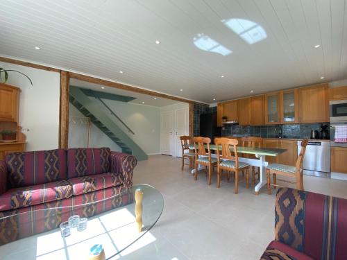 Lodge in natuurreservaat in Björbol