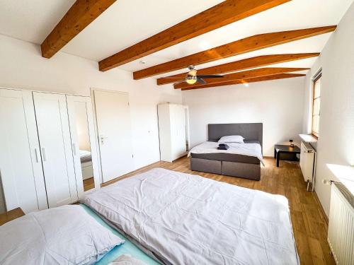 Large Apartment for Large Groups south of Berlin in 大貝倫