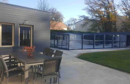 Maison Fleuriet - Grand gîte (Maison Fleuriet - Grand gite) in 布爾