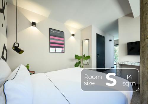 Studio with Balcony room in Pixel Dizengoff Square - Hotel & Spa