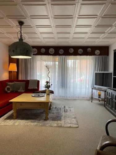 PrivArtZimmer 'Ausfahrt freihalten' in Husum, Deutschland
