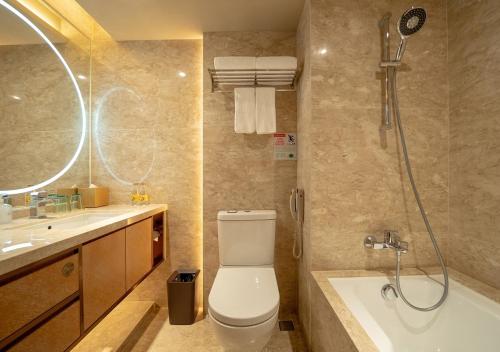 Superior Double Room image 5