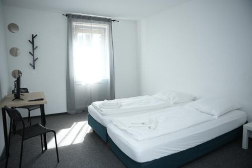 Ring Hotel - image 8