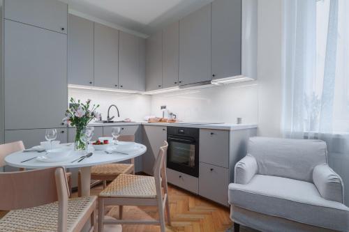 Wandy 3-7 - Better Rental, Varsovia