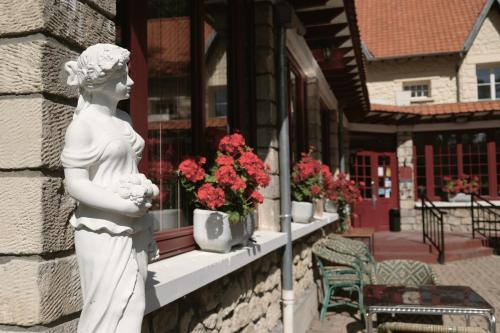 Hotelli välisilme, Hostellerie Du Lys in Chantilly