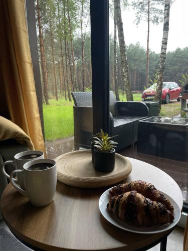 Apkārtne, Leśne Domki (Lesne Domki) in Korytnica