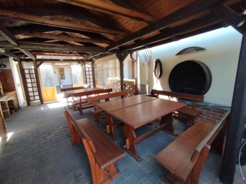 外部景觀, Vinařský dvůr Valtice (Vinarsky dvur Valtice) in 華爾蒂察