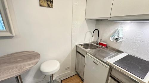 Tiny Elephant Mini suite in Rome 5