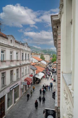 Royal Meeting Point - Heart of Sarajevo with a VIEW