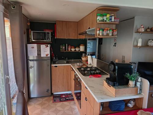 AU BONHEUR Mobil-home 4-6 personnes Frejus near Les Coloniaux