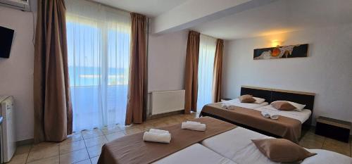 Superior Twin Room with Sea View