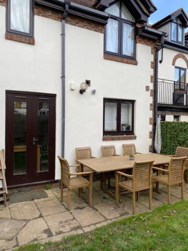 Garden, Anchor Cottage in Nettlestone and Seaview