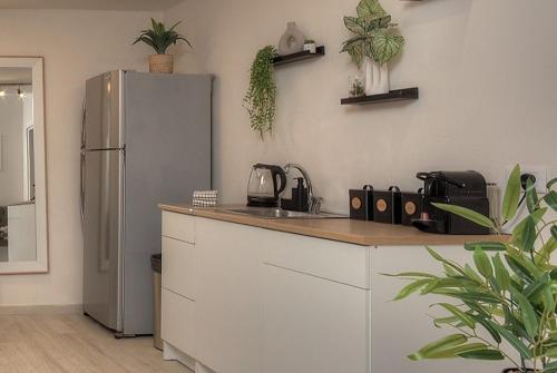 kuhinja, Ruth's Suites - סוויטות רות - 2 in Safed