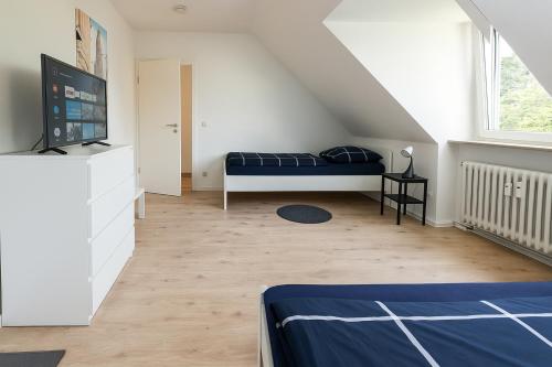 Three-Bedroom Apartment - High Floor