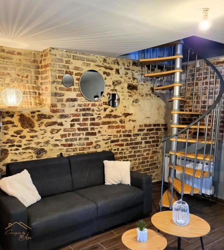 Maison cosy avec jardin privé proche gare gîte à louer Les gîtes de Pique les Muses