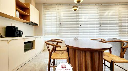 The LuxHomes Apartment Vinhomes Marina - 주방