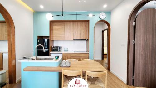 The LuxHomes Apartment Vinhomes Marina - 주방